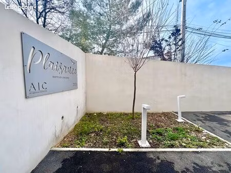 parking/box 15 m² martigues