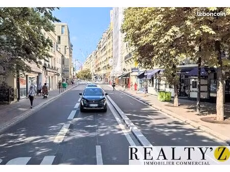 local commercial 140 m²