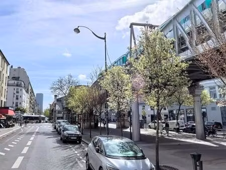 local commercial 27 m²