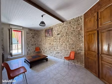 appartement 3 pièces 59 m²