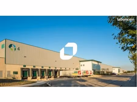 local industriel 6 750 m²