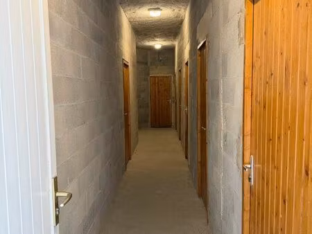 location cave résidence sécurisé