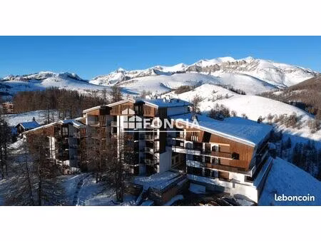 appartement 3 pièces 87 m² – péone – vue montagnes