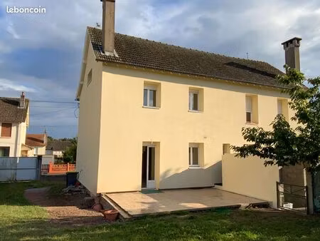 maison 3 pièces 72 m²