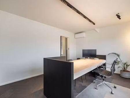 bien professionnel à louer à brasschaat € 750 (lk7kx) - sinjoor stad | zimmo