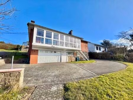 superbe maison 2 chambres  jardin et garage à stembert