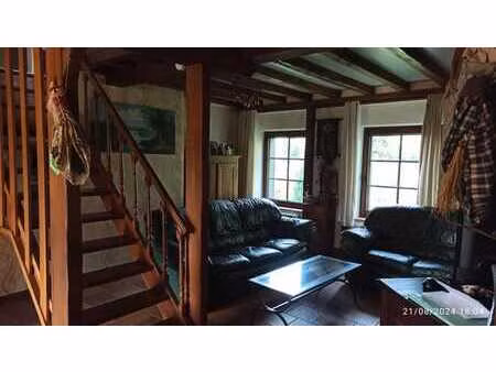 jolie maison de caractère à pleine nature