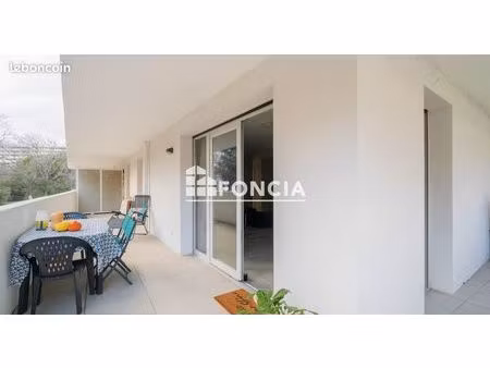 mairie maison blanche  t2/3 residence neuve avec terrasse et garage double