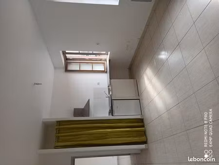 loue t2 sejour cuisine  chambre  salle de bain .libre fin fevrier