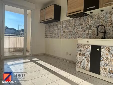 appartement 3 pièces 64 m²