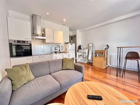 appartement 2 pièces 41 m²