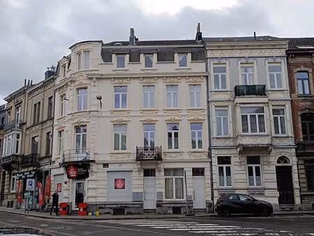 a louer appart 1 ch entièrement rénové