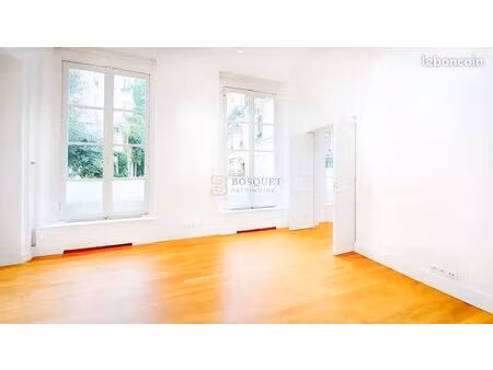 local commercial 115 m² paris 3ème