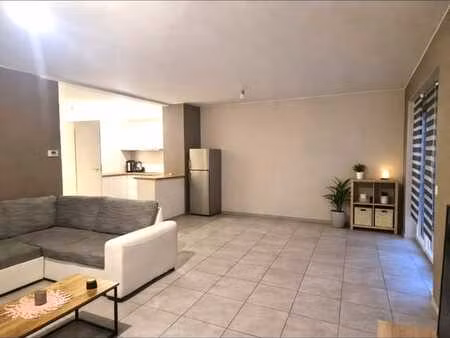 ? superbe appartement lumineux à louer à wanfercée-baulet