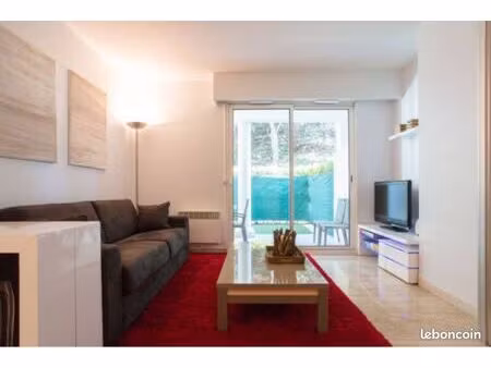 2 pièces meublé a louer riviera golf