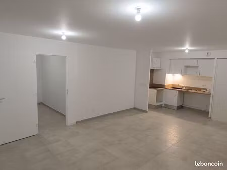 location non meublée à l'année