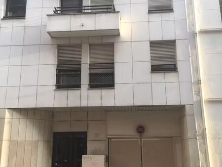 garage parking box paris 11