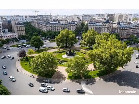 boutique 50 m² paris