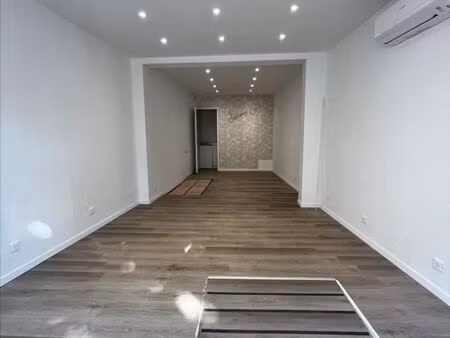 local commercial 31 m²