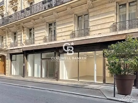 local commercial 117 m² paris 4ème