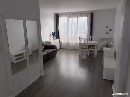 appartement meublé 3 pièces houiles gare