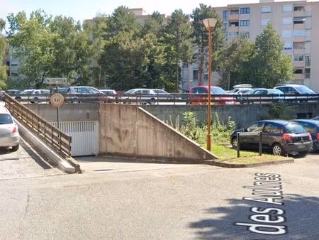 location garage - centre ville la ravoire