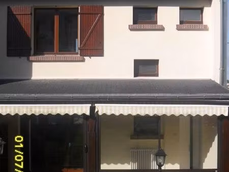 maison 3 chambres avec véranda et jardin