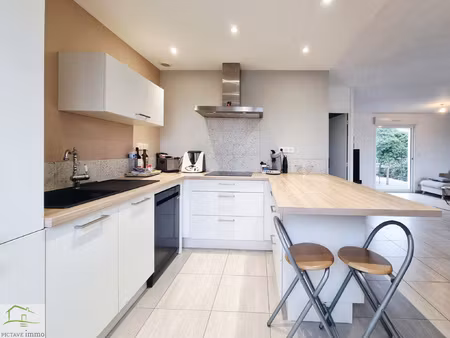 maison 3 chambres piscine hors sol jardin