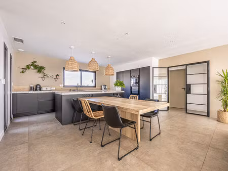 maison de plain pied 20 min la rochelle