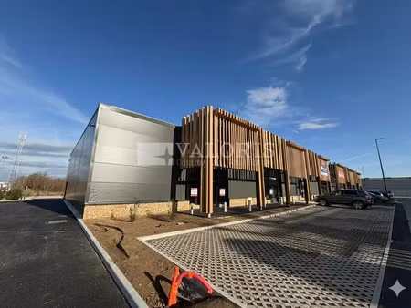 local commercial a louer