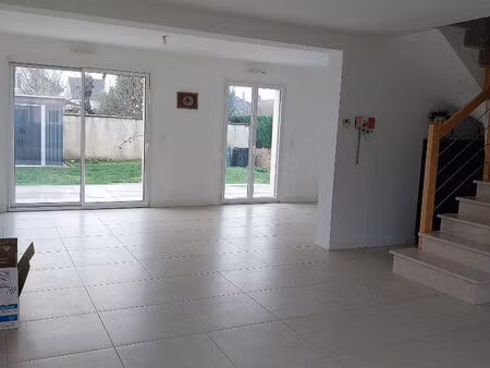 maison rambouillet 6 pièce(s) 125.23 m2