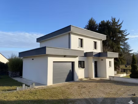 la perle rare à saint-georges-sur-cher : modernité  calme et piscine