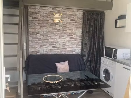 studio meublé proche centre ville