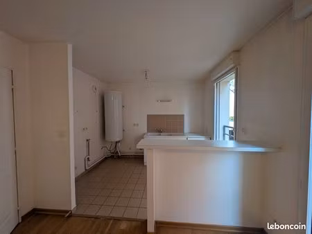 appartement 3 pièces 64 m²
