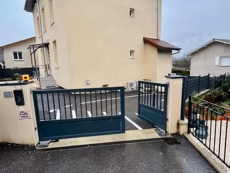 t2 meublé  calme  la terrasse