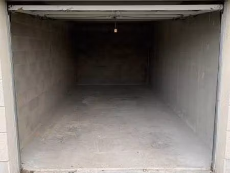 loue garage