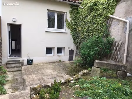 a loue maison centre ville poitiers