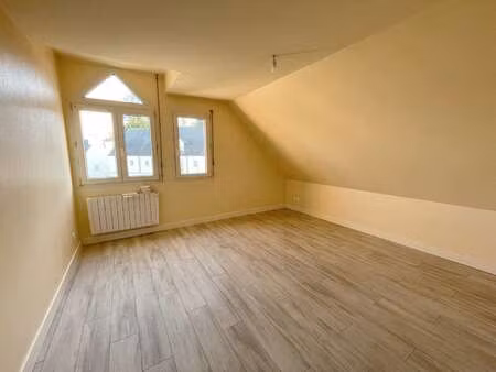 location appartement 2 pièces à landrévarzec (29510) : à louer 2 pièces / 36m² landrévarze