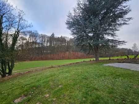 villa de plain pied dans un coin calme et verdoyant