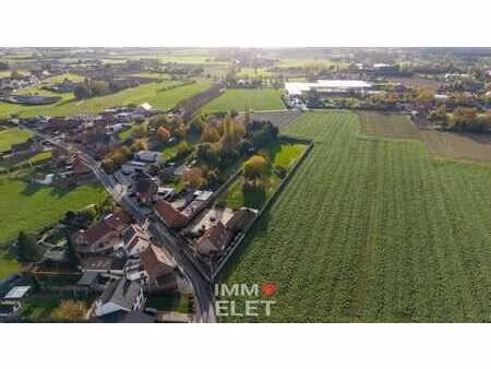 landelijke woning met bijgebouw op 4.620 m²