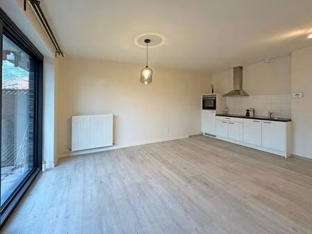 appartement à louer à deurne € 825 (lk7tr) - vb vastgoed - wijnegem | zimmo