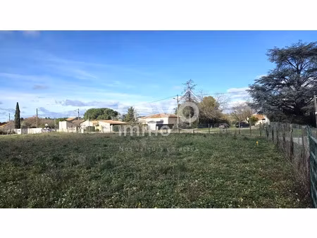 vente terrain 556 m² à paulhan (34230)  123 000 €