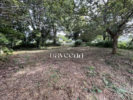 brech ! terrain constructible dans le bourg.