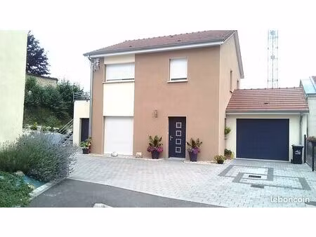 appartement 4 pièces 77 m²