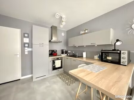 appartement 3 pièces 64 m²