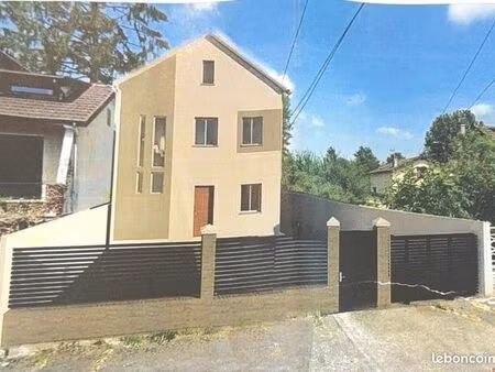 très beau projet de 2 appartements démarches administratives validées terrain à bâtir