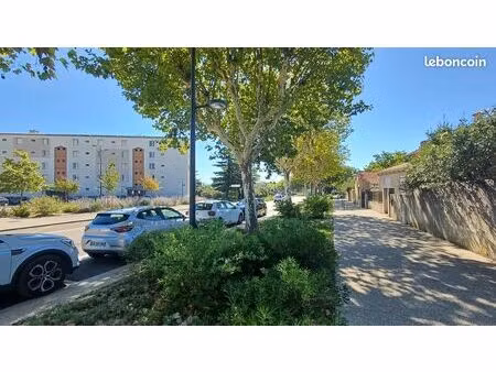 terrain 668 m² pierrelatte