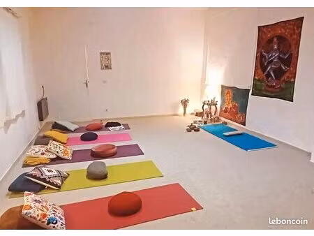 location salle de yoga et cabinet thérapeutique massage