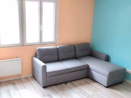 maison de 70 m2 avec 4ch  garage + jardinet