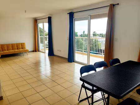 appartement 4 pièces meublé de 104 m2 de superficie hab